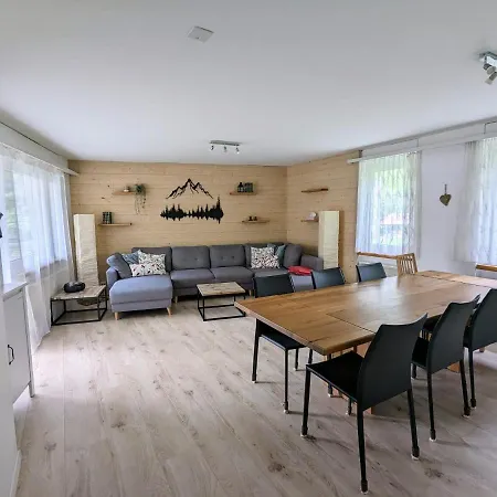 Petit Trianon 1,3 - Grosses Familiennest Komplett Renoviert * Leukerbad