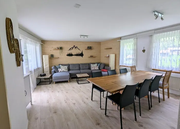 Petit Trianon 1,3 - Grosses Familiennest Komplett Renoviert * Лойкербад